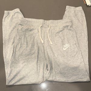 Nike Joggers